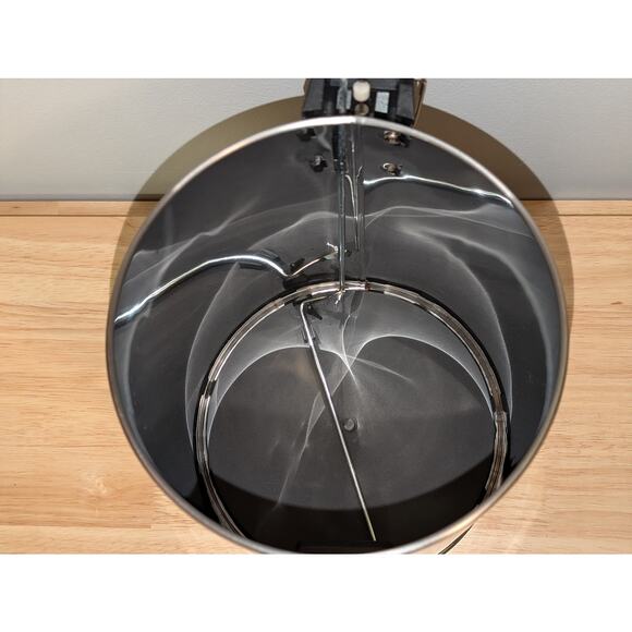 Stainless Steel 2.5 Gallon Step-On Bathroom Waste Basket w/ Plastic Liner Pail - Picture 8 of 12